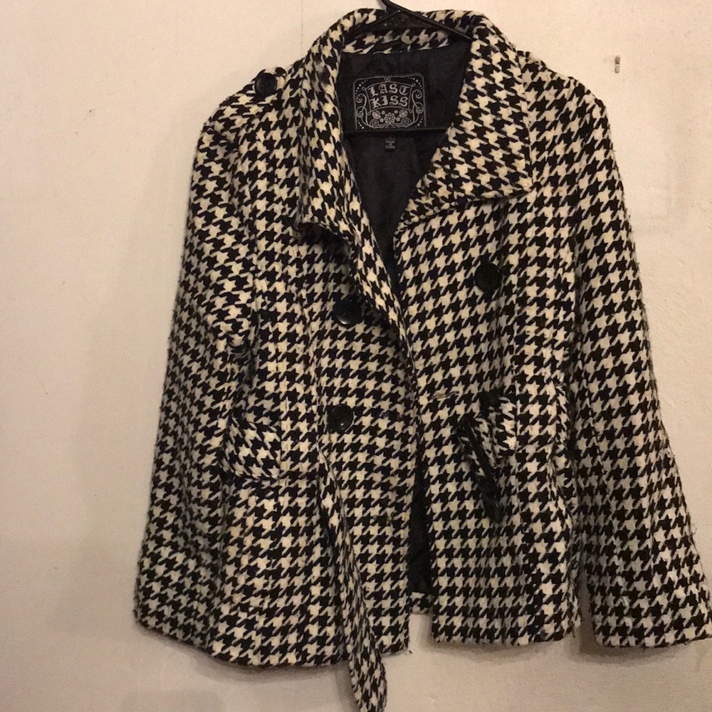 Awesome ready for fall coat